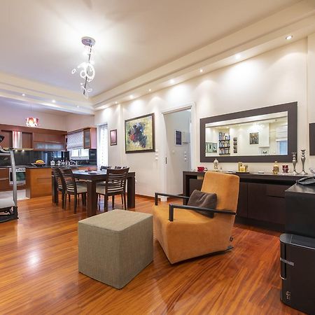 Artemis Majestic Apartment ภายนอก รูปภาพ