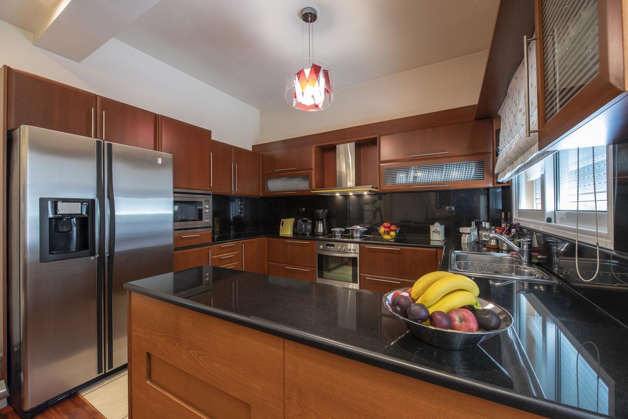 Artemis Majestic Apartment ภายนอก รูปภาพ