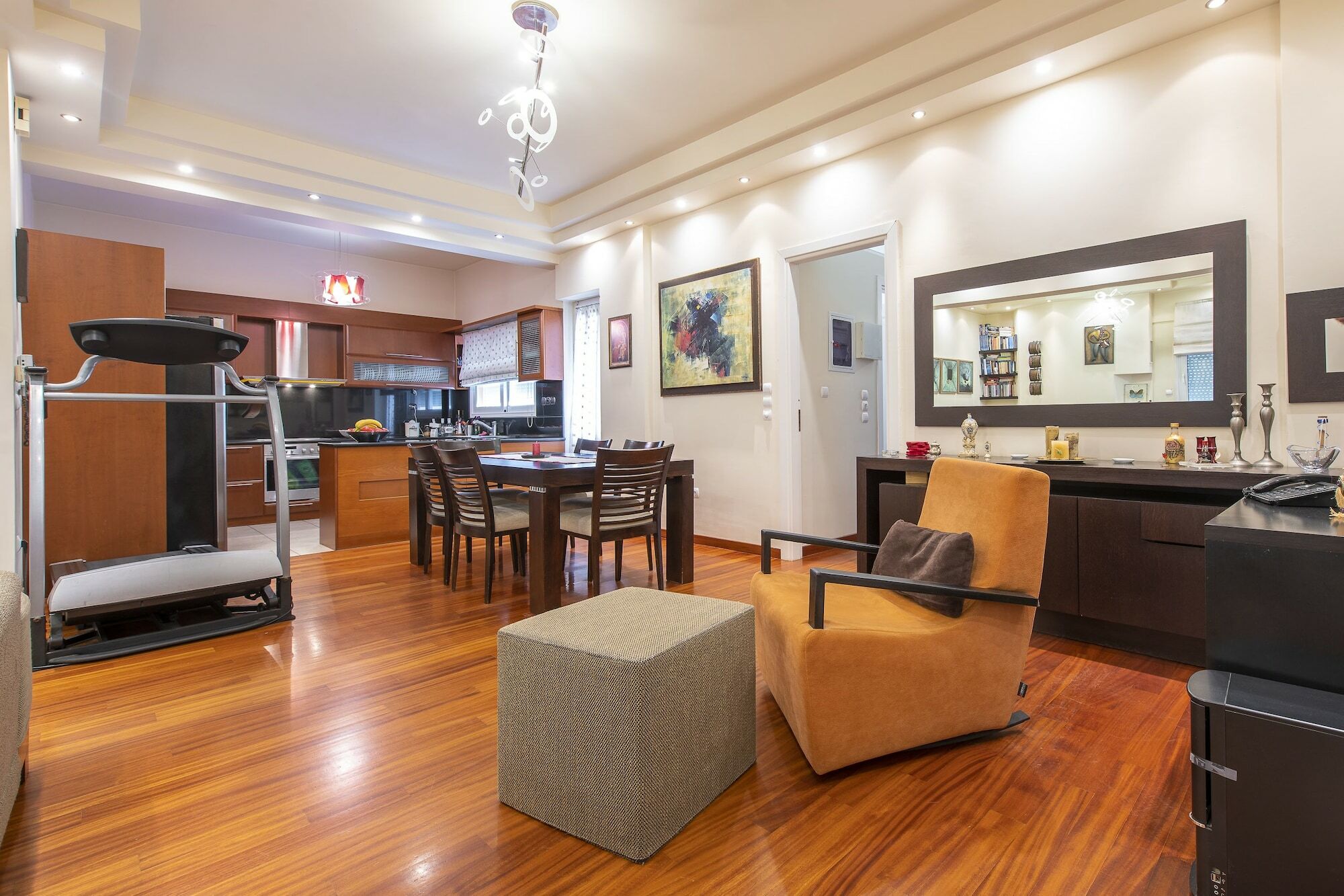 Artemis Majestic Apartment ภายนอก รูปภาพ